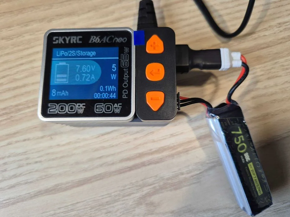 Dron Flywoo Flylens 85 2" 2S cinewhoop FPV+DJI O4 (BNF)+pakiety LiPo 2S 2x 750 mAh i 2x 1000 mAh+ładowarka SkyRC + mata do lądowania + dużo dodatków – zdjęcie 7