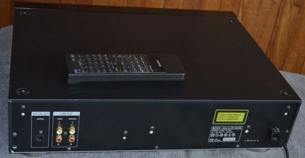 wzorowy stan Sony CDP-X222ES odtwarzacz CD + Pilot – zdjęcie 5