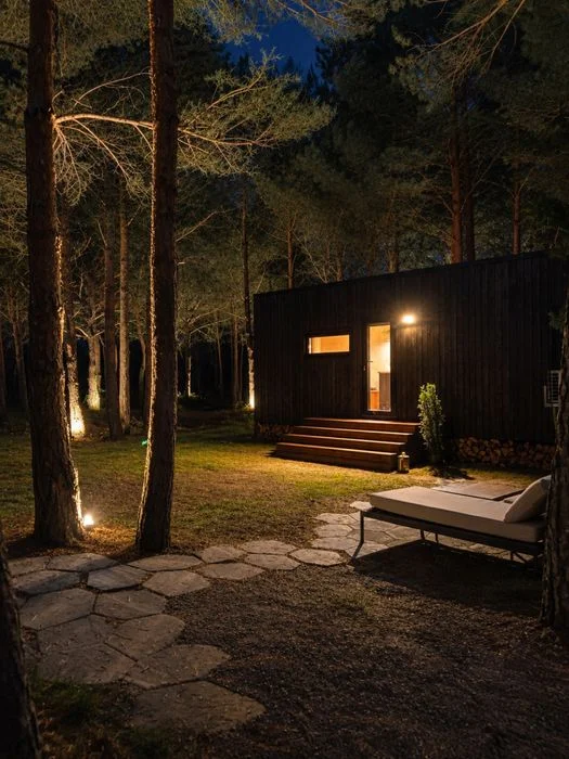 Domek letniskowy, całoroczny z balią, jacuzzi Tiny House „Sosnowa Baza” Jezioro, lasy – zdjęcie 3