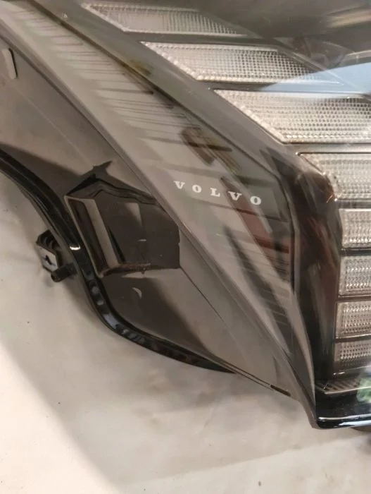volvo ex30 full led przód strona prawa 80000628 – zdjęcie 2