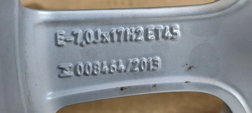 17" 7J 5x112 VW Felgi aluminiowe z oponami letnimi 225/45R17 – zdjęcie 4