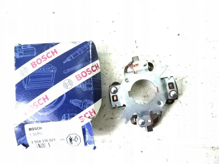 szczotkotrzymacz ROZRUSZNIKA MERCEDES W115 REKORD