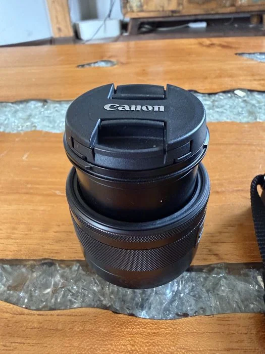 Canon EOS M100 + obiektyw 15–45 mm – stan idealny + etui – zdjęcie 5