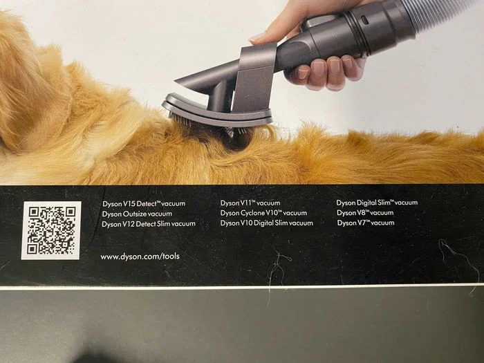 Dyson Pet Grooming Kit - Szczotka do wyczesywania sierści psa/kota – zdjęcie 3