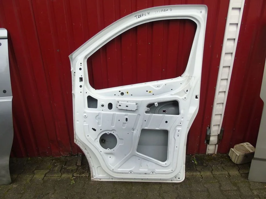Renault Trafic III Opel Vivaro drzwi prawe 806741931R – zdjęcie 9