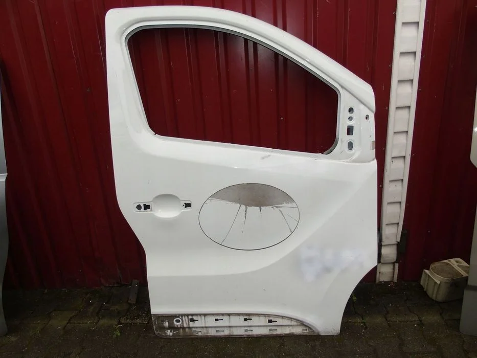 Renault Trafic III Opel Vivaro drzwi prawe 806741931R