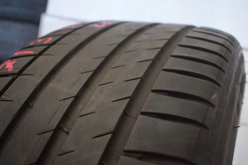 R20 255/40 Michelin Pilot Sport EV Acoustic T1 Wysyłka gratis! – zdjęcie 3