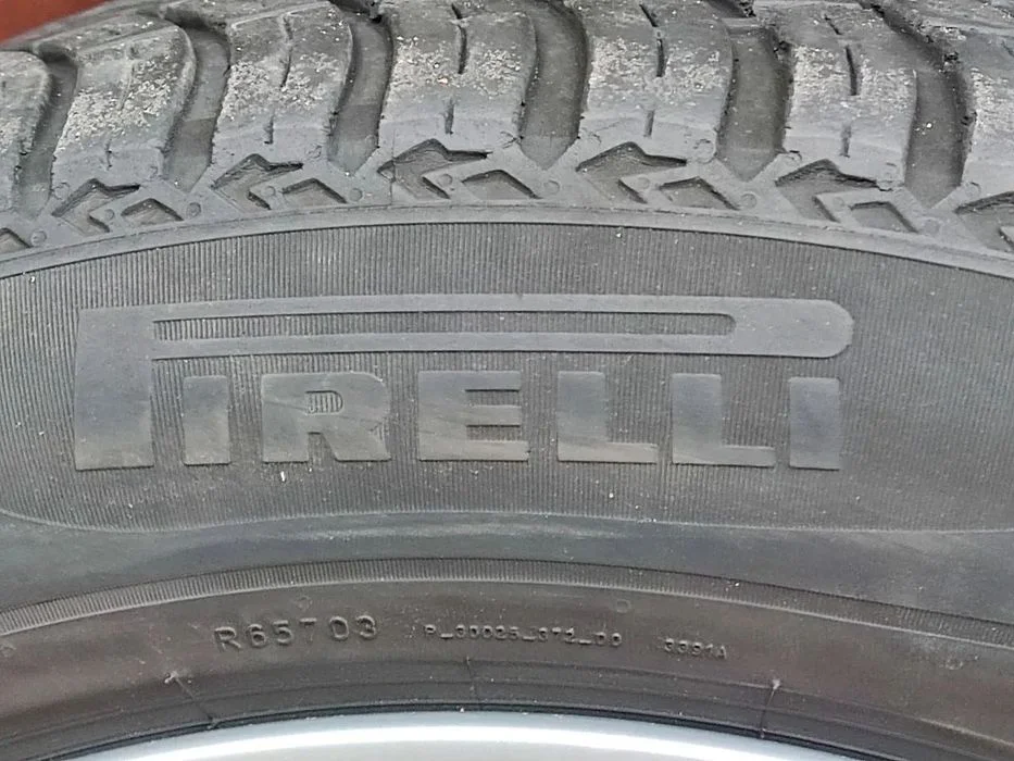 TOYOTA CAMRY 19-24r Koła z Oponami Wielosezonowymi 215/55 R17 Pirelli – zdjęcie 6