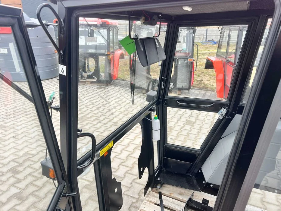 Kabina Ursus Kabina NAGLAK Kabina ciągnikowa z błotnikami/ kabina bez błotników C330 C360 MF235 MF255 T25 T-25 +wycieraczka / Dostawa całe PL --RATY – zdjęcie 12