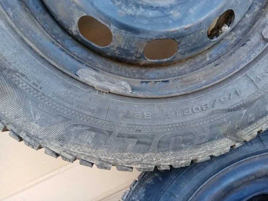 Felgi stalowe z oponami koła VW Golf IV R14 1J0601027P 1J0601027J – zdjęcie 7