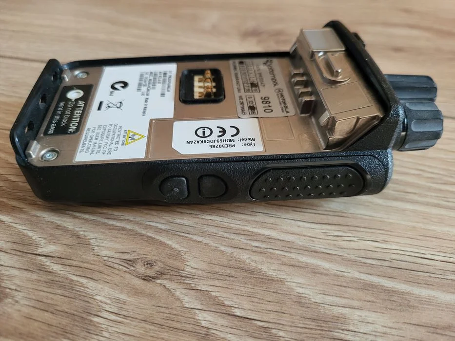 Dwa Radiotelefony/krótkofalówki Motorola – zdjęcie 6
