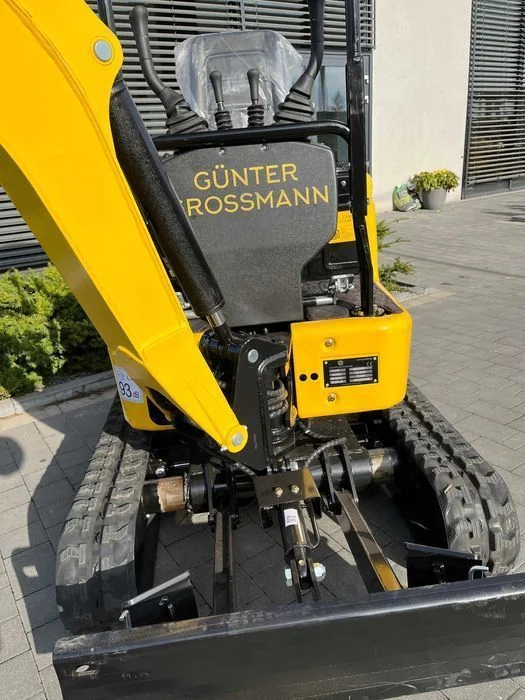 Full - Rozsuwane gąsienice i ruchome ramie GG800NX minikoparka – zdjęcie 6