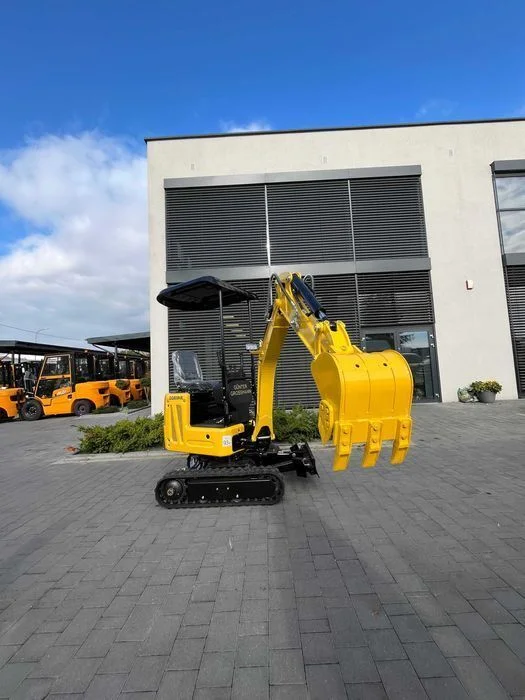 Full - Rozsuwane gąsienice i ruchome ramie GG800NX minikoparka