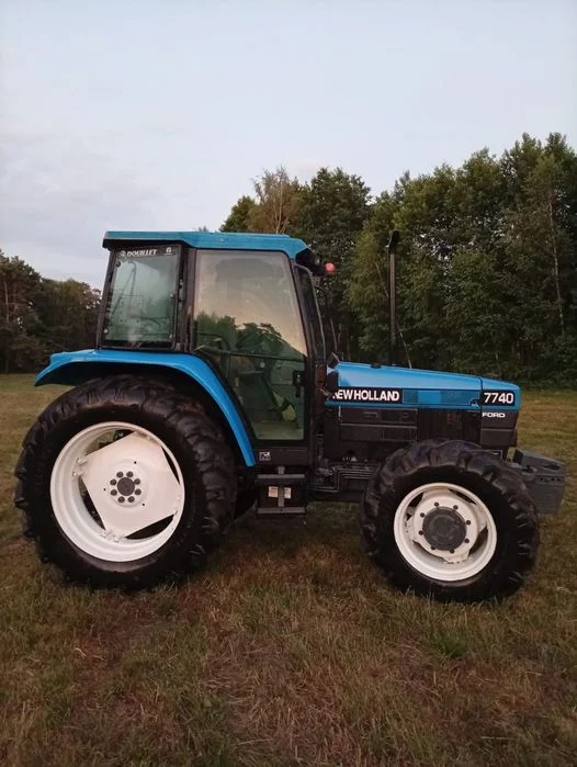 New Holland 7740 Nowe opony, zarejestrowany – zdjęcie 5