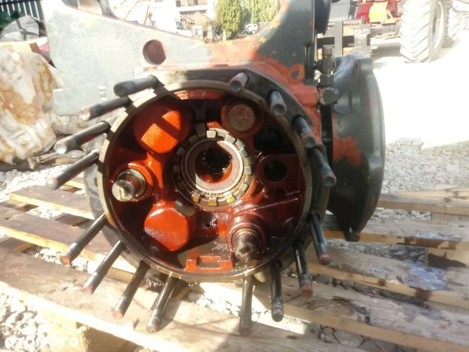 Dyferencjał Clark Hurth Liebherr L522 310-176-57 10/68 – zdjęcie 12
