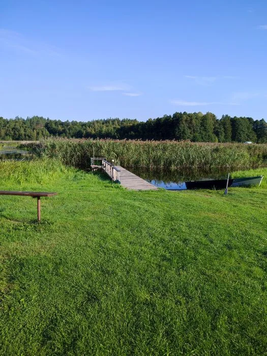 Drewniany domek całoroczny nad rzeką Marychą – zdjęcie 12