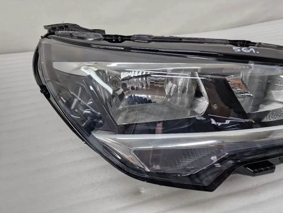Opel Corsa F 19- Prawa Zwykła Lampa Przednia Przód , Nr 39162649 , Nr Aukcji Ll561 – zdjęcie 4