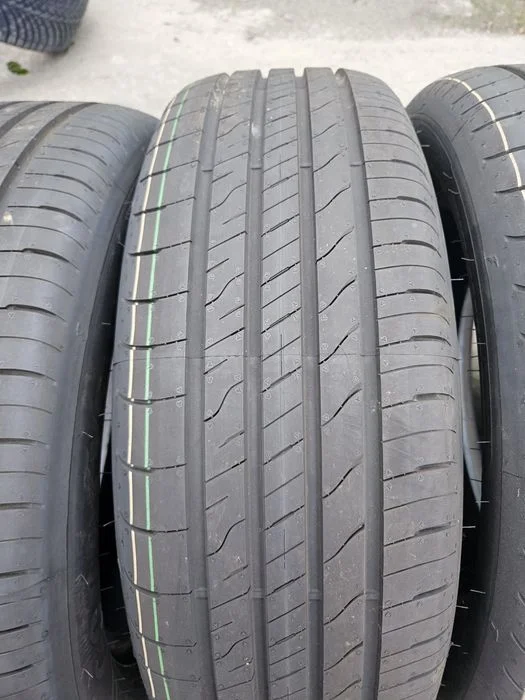 Opony letnie 215/60/17 goodyear efficientgrip 2 – zdjęcie 4