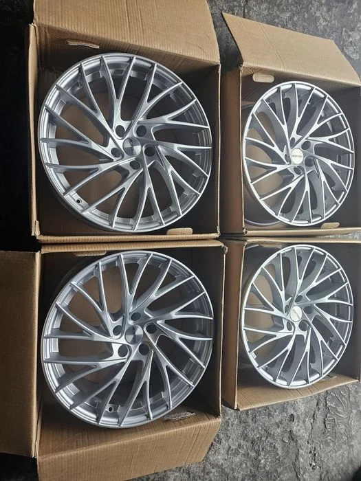 Felgi alumniowe 5x112 8j et 30 19" gmp italia