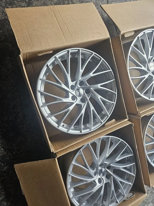 Felgi alumniowe 5x112 8j et 30 19" gmp italia – zdjęcie 3