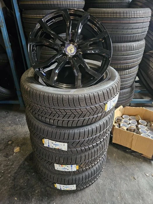 Koła zimowe 5x112 235/55/19 mercedes glc nowe.