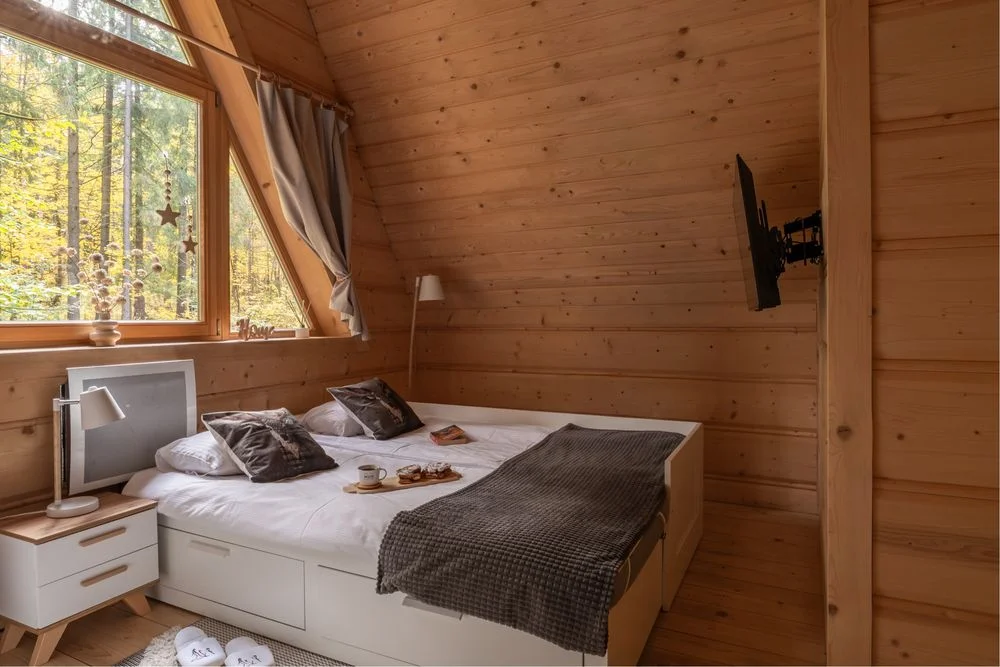 Samodzielny drewniany domek w Zakopanem z prywatnym jacuzzi na wyłączność w lesie,przy stoku z rodziną, przyjaciółmi/romantyczny wyjazd dla par. – zdjęcie 4