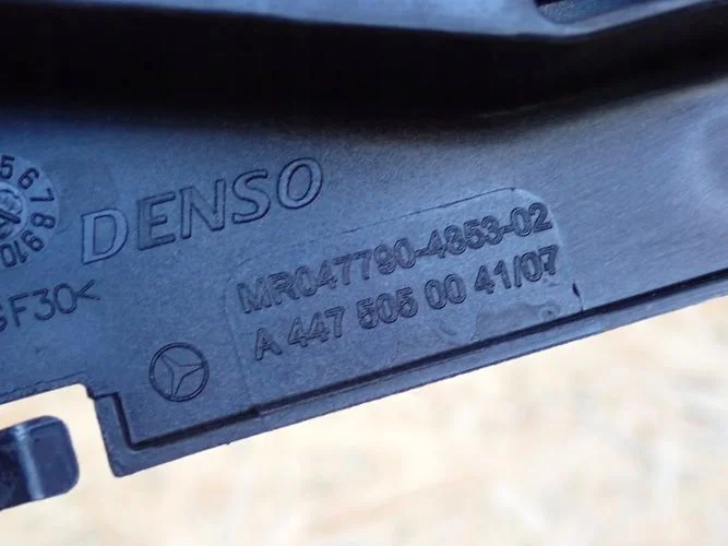 MERCEDES VITO VIANO rama chłodnicy A4475050041 – zdjęcie 3