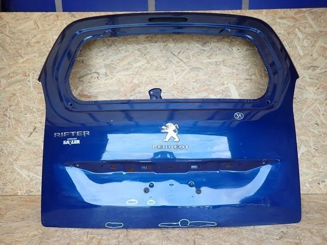 BERLINGO IV PARTNER IV 18- klapa tylna tył