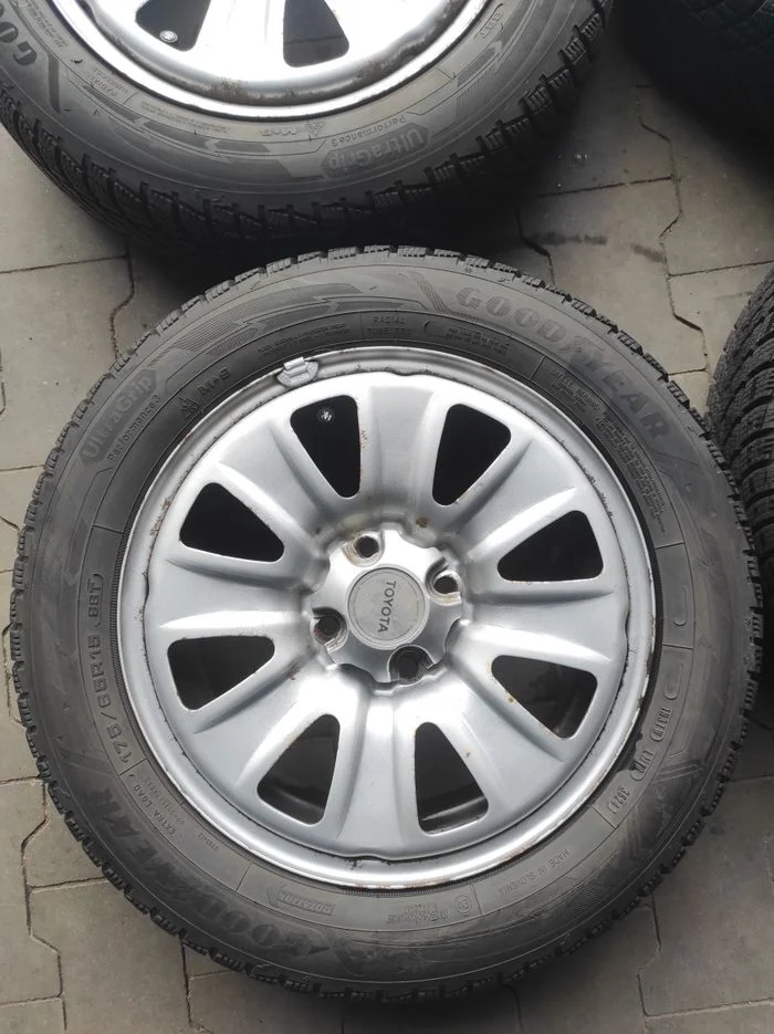 Koła zimowe 4x100 15" 175/65 r 15 Toyota Yaris III 2024: – zdjęcie 2