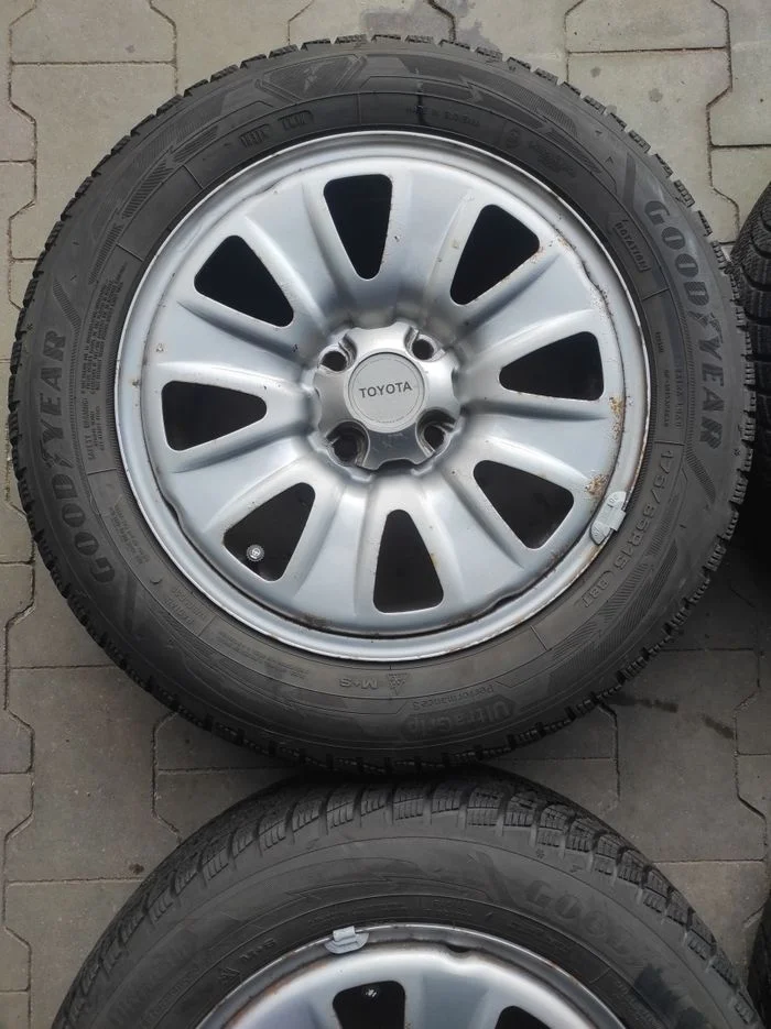 Koła zimowe 4x100 15" 175/65 r 15 Toyota Yaris III 2024: – zdjęcie 3