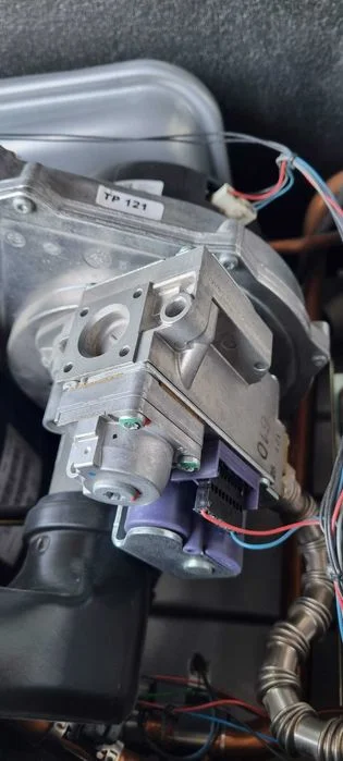 Części do Vaillant EcoTec plus VCW 296/3-5 sprzedam – zdjęcie 4