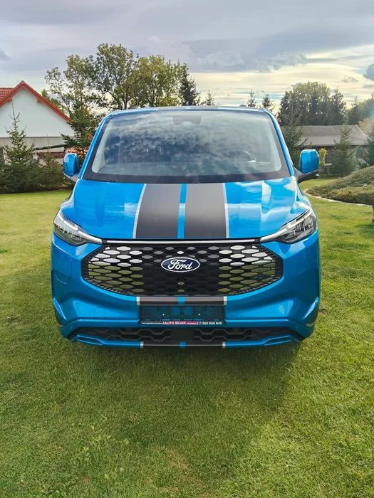 Ford E-Tourneo Custom Sport – zdjęcie 2