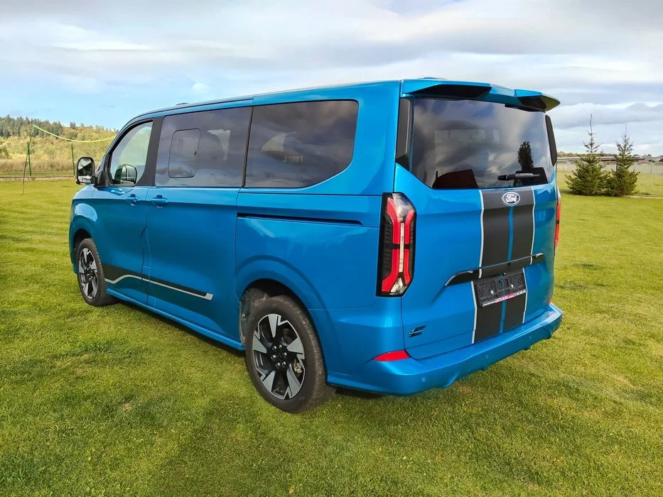 Ford E-Tourneo Custom Sport – zdjęcie 5