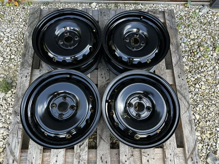 4xfelga stalowa 15” KIA/HYUNDAI (4x100 ET47)