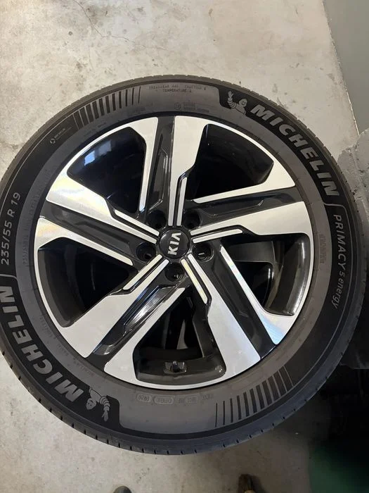 Koła 19” 5x114,3 z oponami NOWYMI Michelin ! 235/55R19 Tpms.