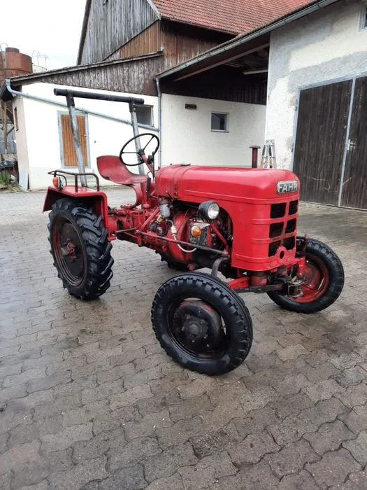 Ciagnik rolniczy case massey ferguson ursus Ford 2000,3000