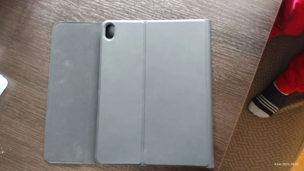 Etui na tablet magnetyczne – zdjęcie 6