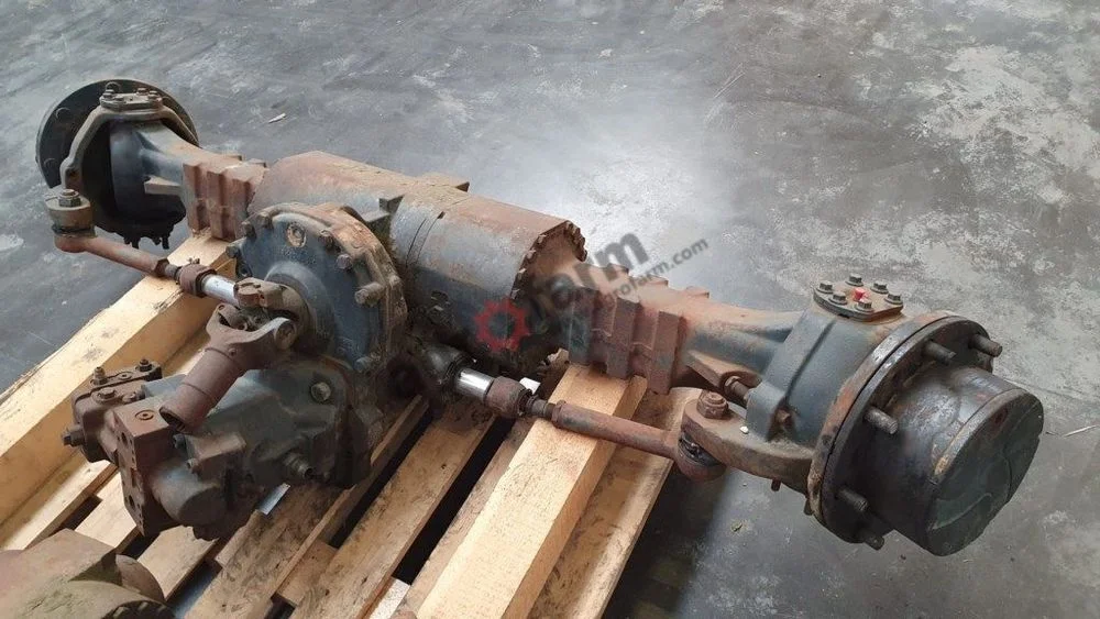 Przedni most, oś Massey Ferguson 8925 4240058M1 – zdjęcie 3
