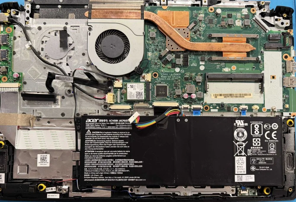Acer Aspire 5 A515-51G – Kadłubek + Płyta główna,bateria i5-7200U MX150 USZKODZONY – zdjęcie 2