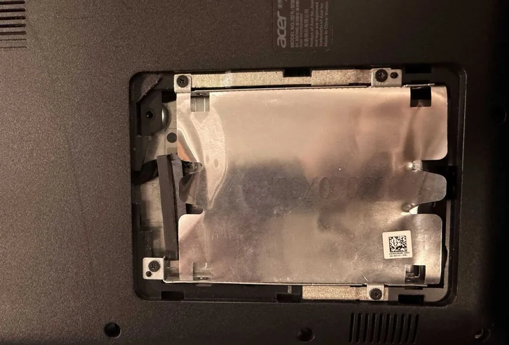 Acer Aspire 5 A515-51G – Kadłubek + Płyta główna,bateria i5-7200U MX150 USZKODZONY – zdjęcie 8