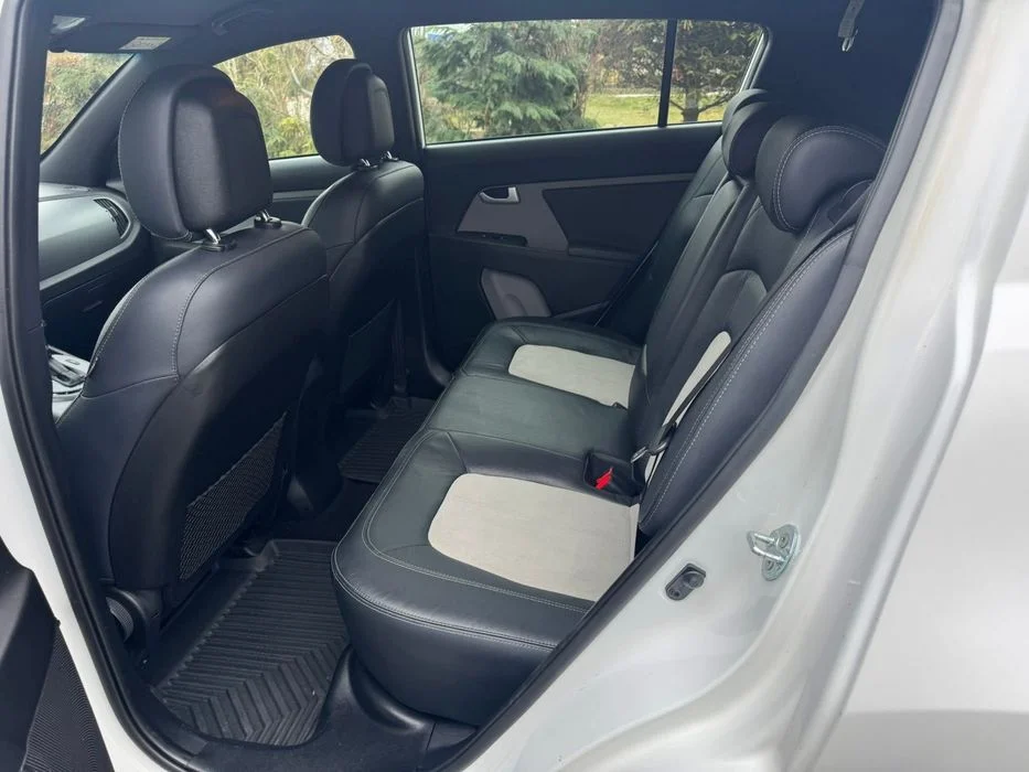 KIA Sportage 2.0 Diesel, 4x4, automat, 2016r., zadbany – zdjęcie 6