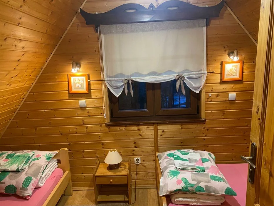 Bieszczady -Domki Nad Rozlewiskiem kominek + grzejniki BALIGRÓD – zdjęcie 6