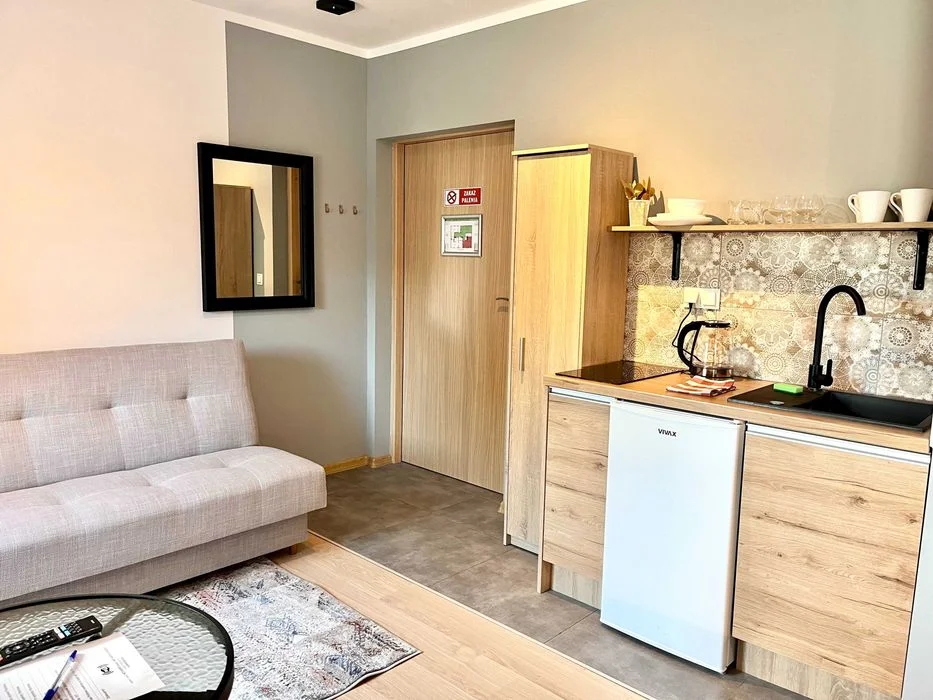 3 Budget Stay - Noclegi pracownicze, Kwatery, Noclegi dla firm, Noclegi dla pracownikow, Od 69zl, prywatna lazienka, aneks kuchenny, Parking, internet