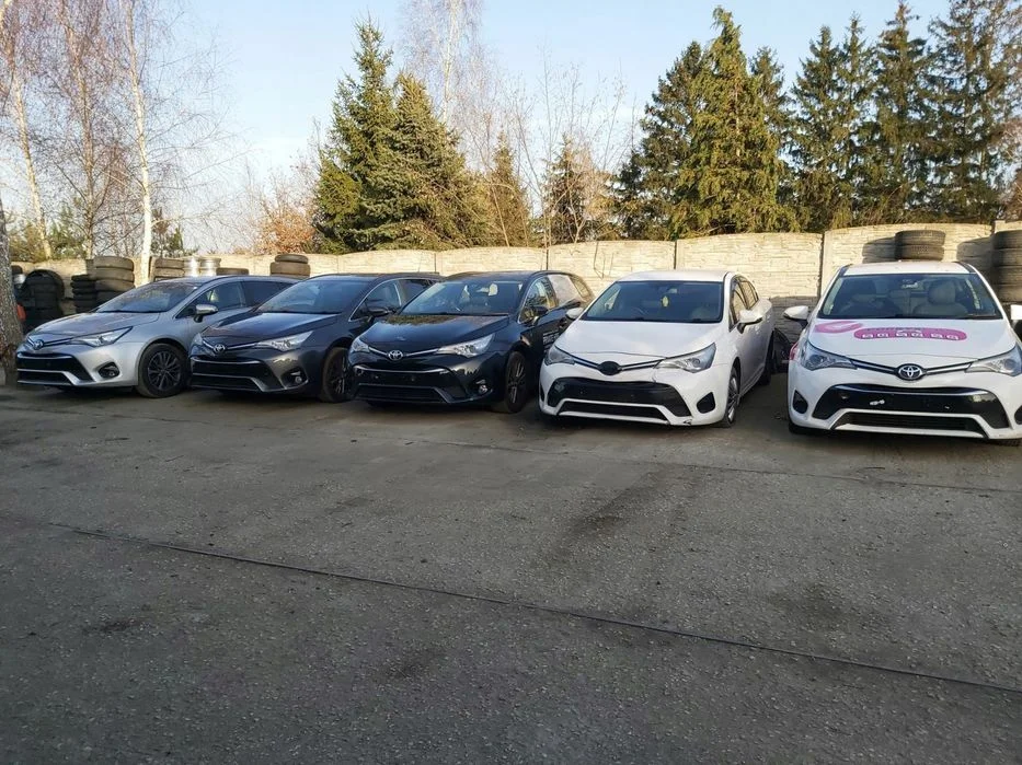 Toyota Avensis T27 Lift T29 15-18r błotnik ćwiartka lewy tył KOMBI – zdjęcie 6
