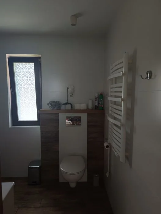 Całoroczny domek do wynajęcia z jacuzzi – zdjęcie 10