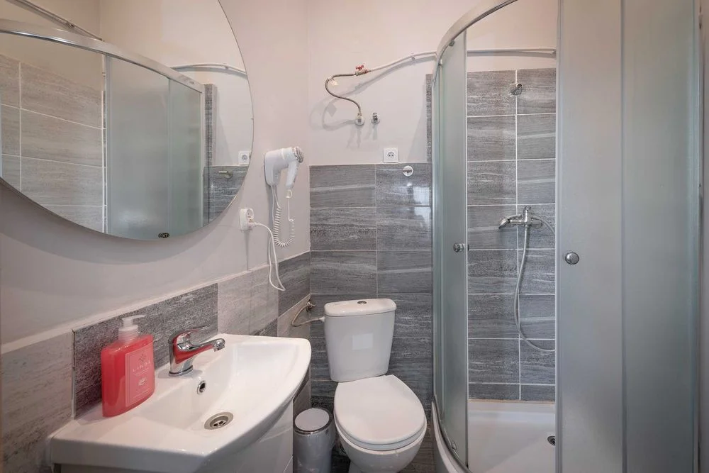 Pokoje 1 osobowe z prywatną łazienką w centrum Krakowa Kazimierz – zdjęcie 9