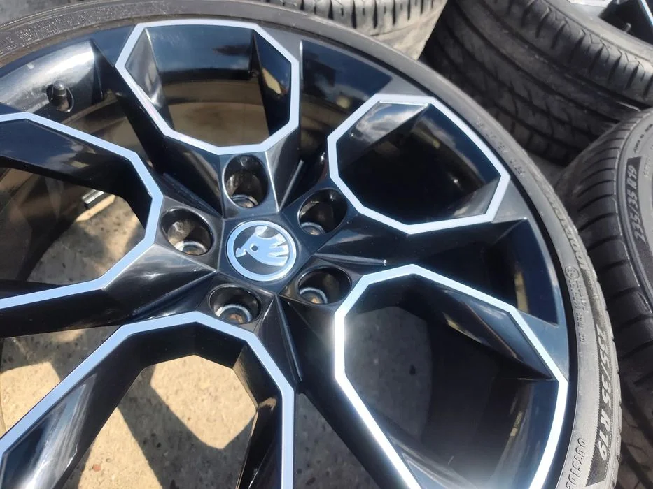 5x112 Felgi Aluminiowe Alufelgi Oryginalne 19 Koła Letnie Lato Skoda Octavia 5E 5E0 RS VRS 3 III 4 IV 2 II SUPERB SEAT Cupra Leon FR TOLEDO ALTEA EXEO AUDI A3 8V 8P A4 B5 B6 B7 A6 C5 A4 VW Passat Golf – zdjęcie 5