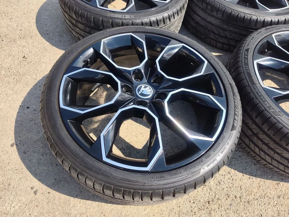 5x112 Felgi Aluminiowe Alufelgi Oryginalne 19 Koła Letnie Lato Skoda Octavia 5E 5E0 RS VRS 3 III 4 IV 2 II SUPERB SEAT Cupra Leon FR TOLEDO ALTEA EXEO AUDI A3 8V 8P A4 B5 B6 B7 A6 C5 A4 VW Passat Golf – zdjęcie 3