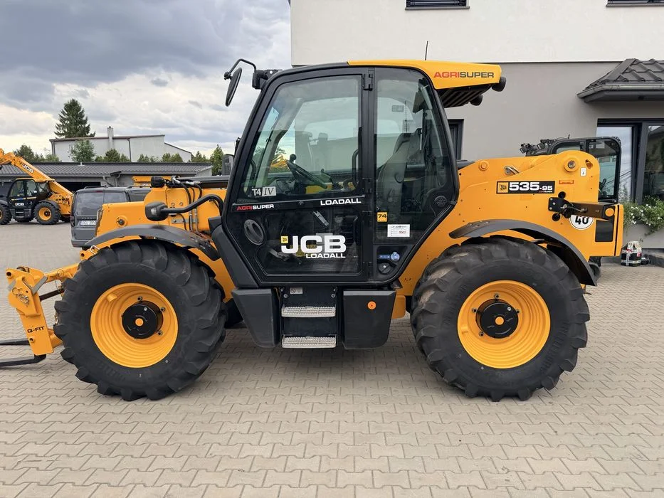 JCB 535-95 AGRI SUPER 2017r. 4070h 145km 40km/h 531,541 manitou – zdjęcie 5