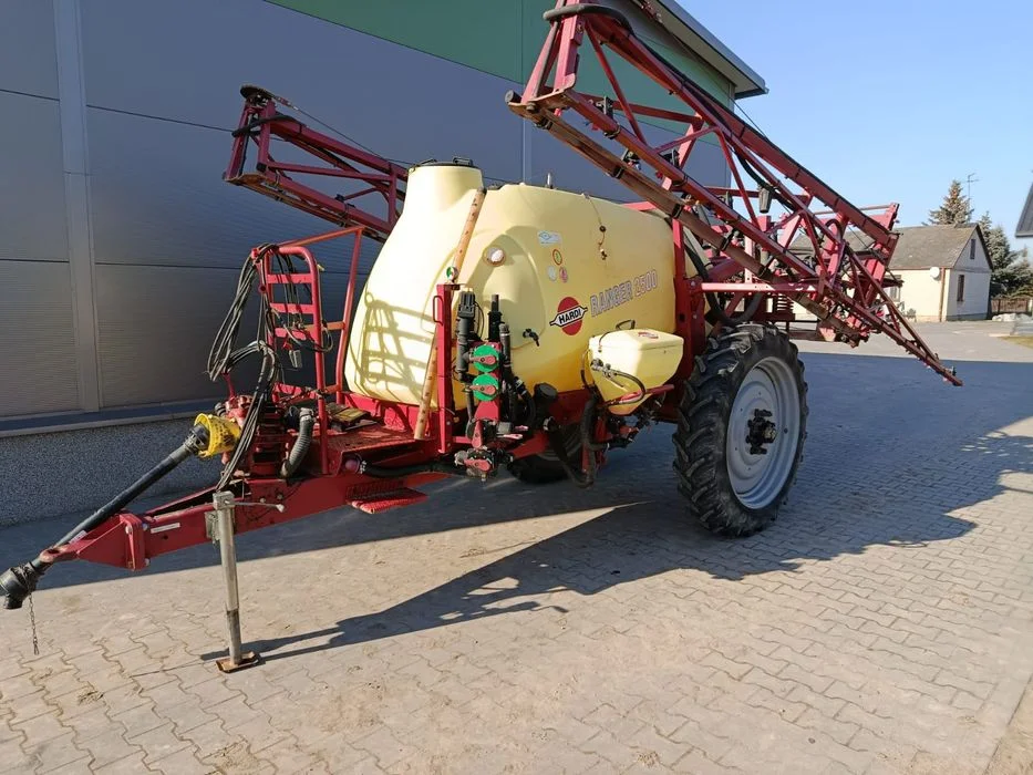 Opryskiwacz ciagany Hardi Ranger 2500l 21m nie pilmet Krukowiak